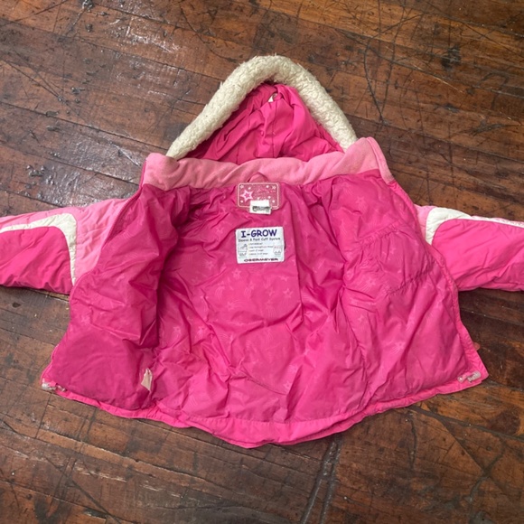 Girl’s Size 8 I-Grow Winter Coat With Removable Hood - Picture 3 of 3
